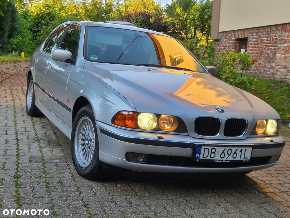 BMW Seria 5 - 1
