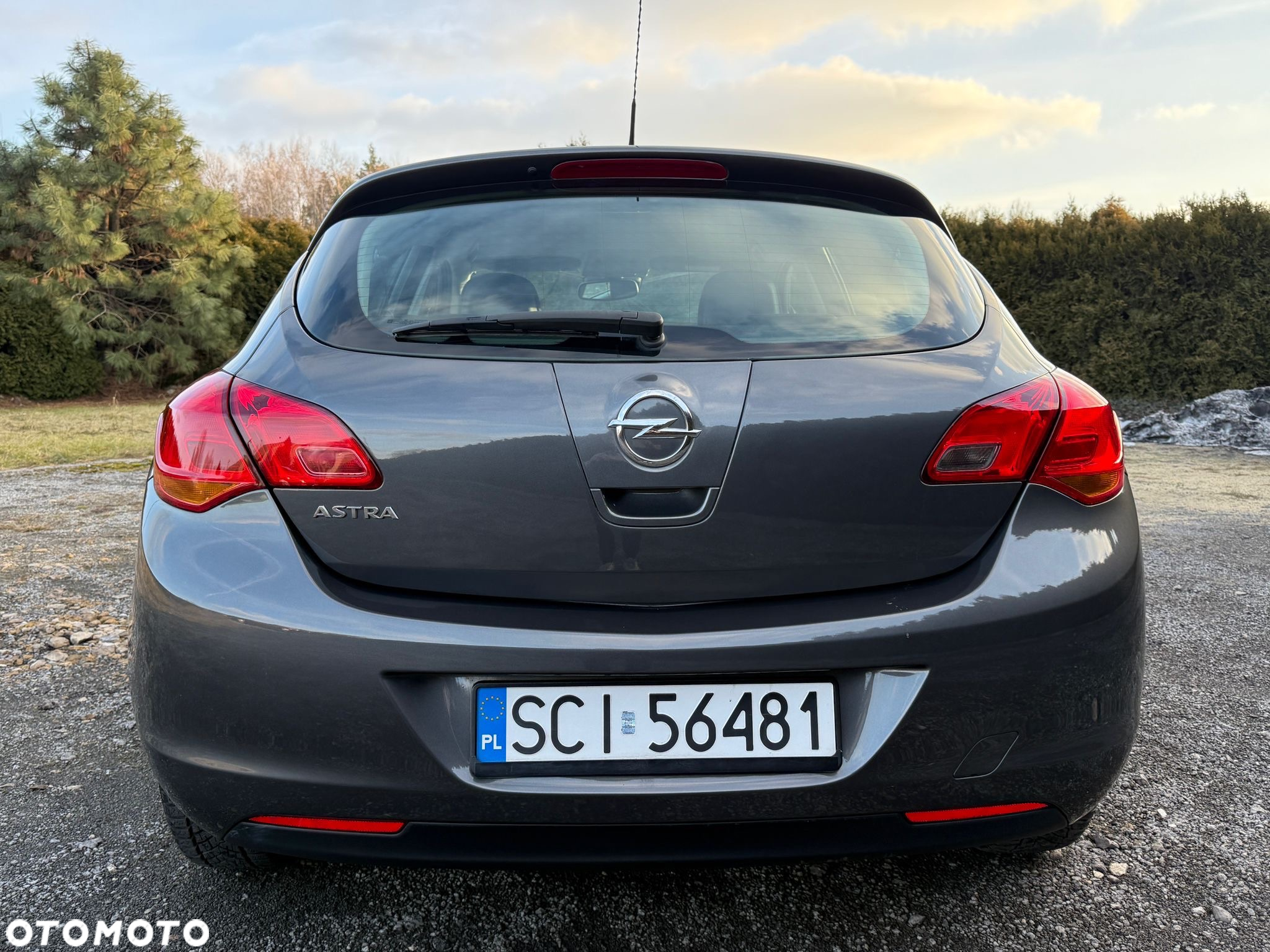 Opel Astra IV 1.6 Cosmo - 11