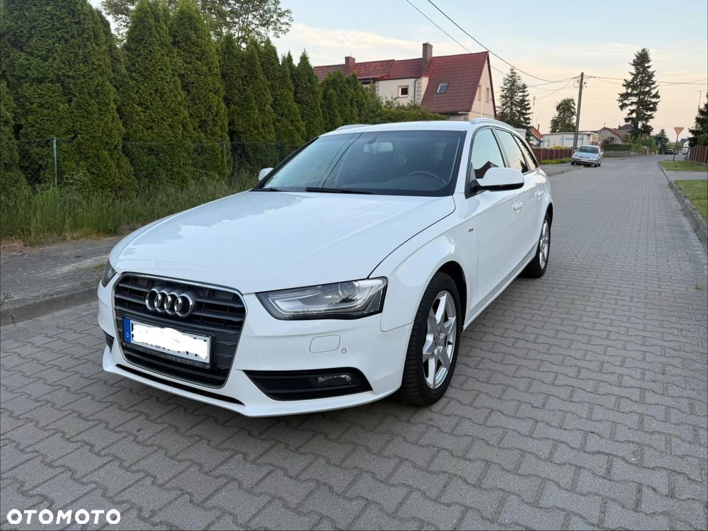 Audi A4 Avant - 8