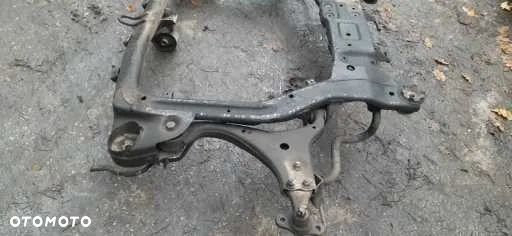 Kia Carens III Carens 3 2.0 crdi  Sanki Belka Kołyska Silnika Zwrotnica piasta tarcza zacisk Macpherson Lewy prawy - 18