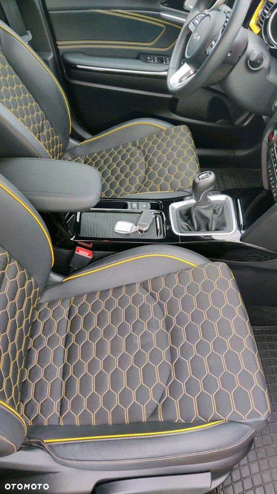 Kia XCeed 1.5 T-GDI L Business Line - 15