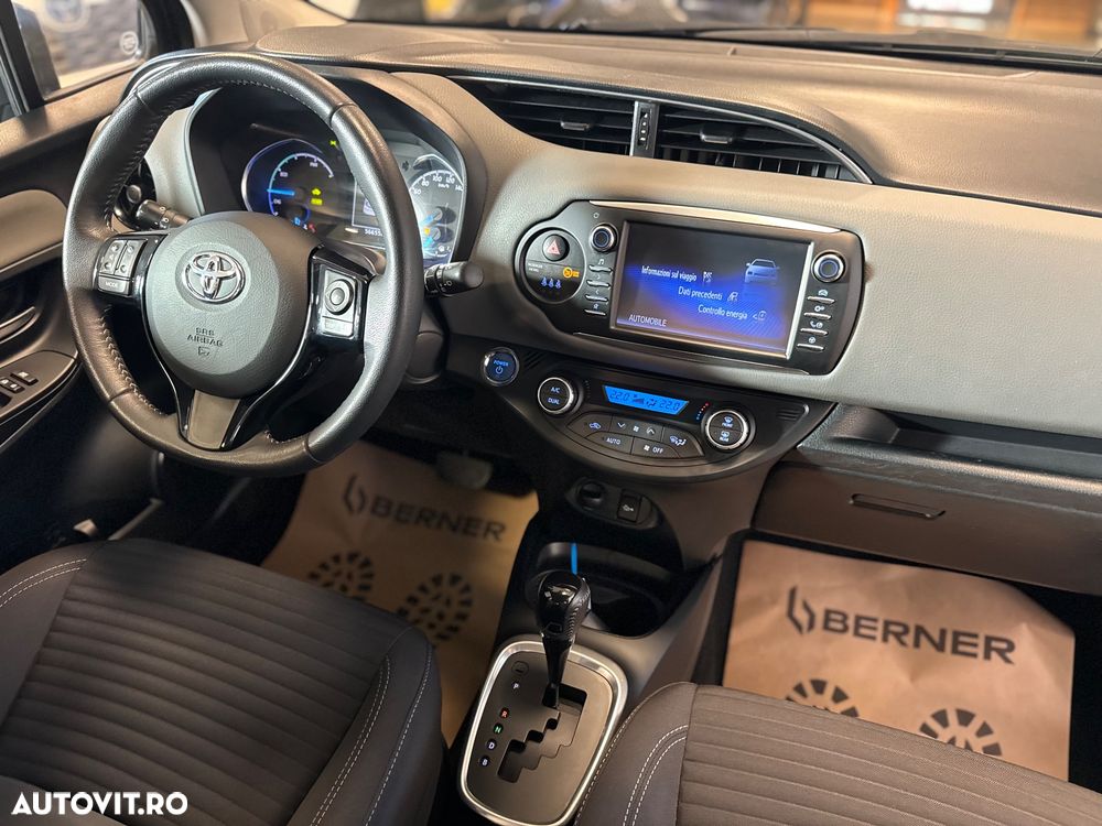 Toyota Yaris 1.5 VVT-i Style - 27