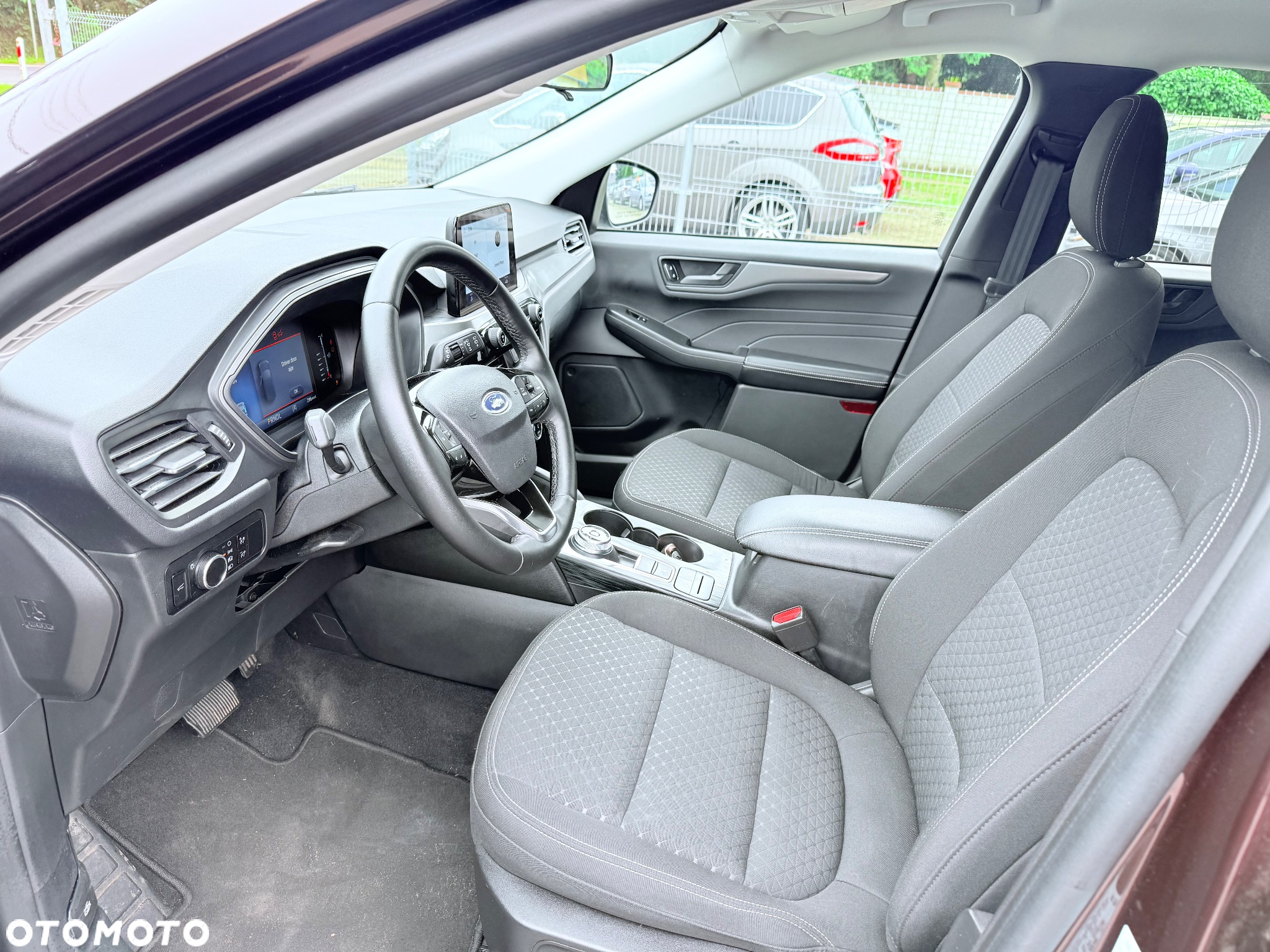 Ford Kuga - 4