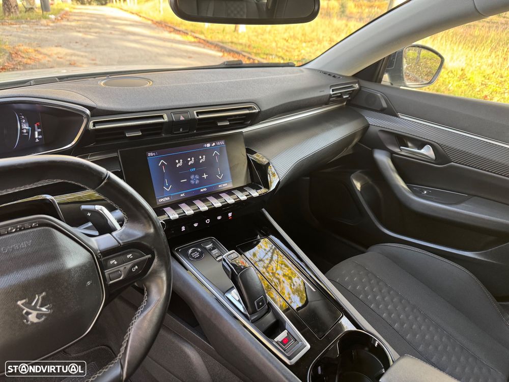 Peugeot 508 SW - 25