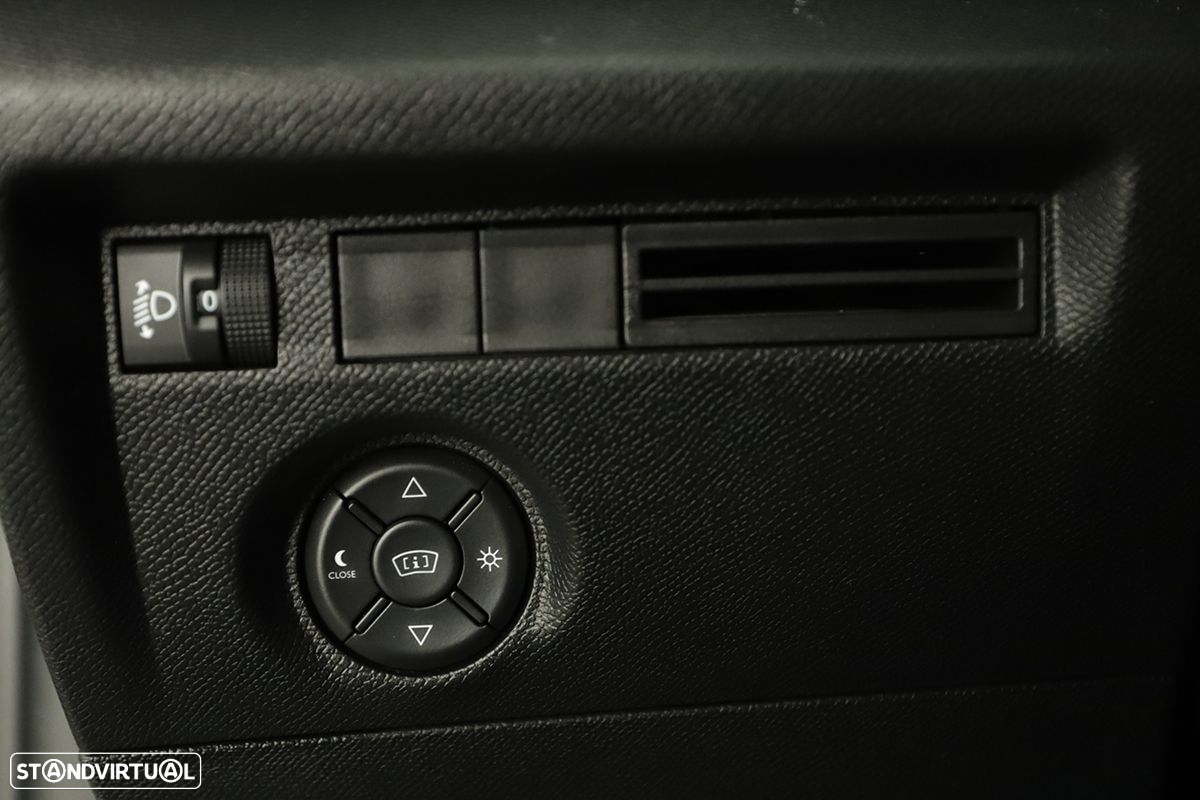 Citroën C4 1.2 PureTech Max EAT8 - 19
