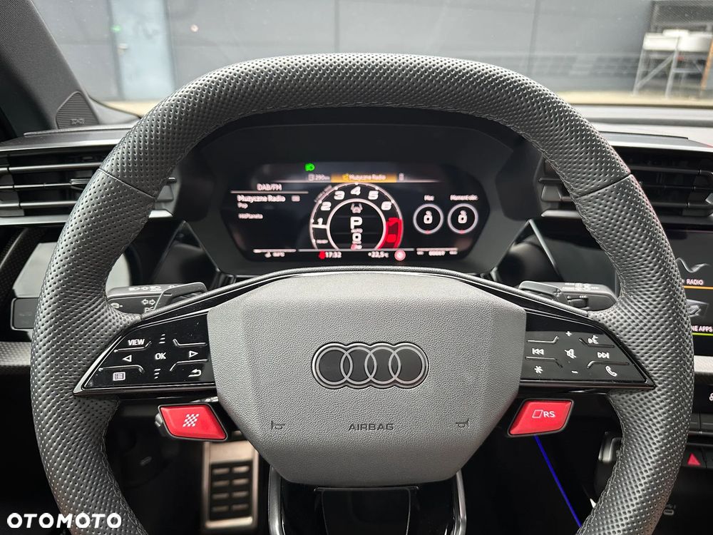 Audi RS3 Sportback - 17