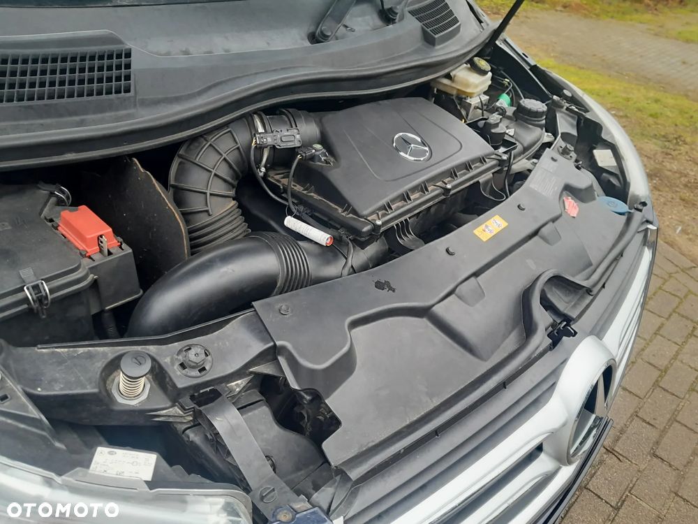 Mercedes-Benz Klasa V 250 d lang 7G-TRONIC SCORE - 37