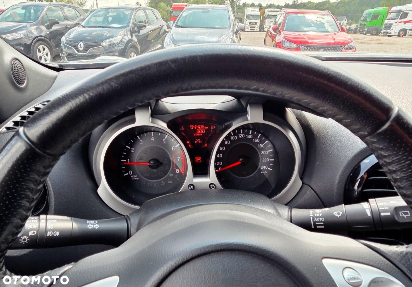 Nissan Juke - 11