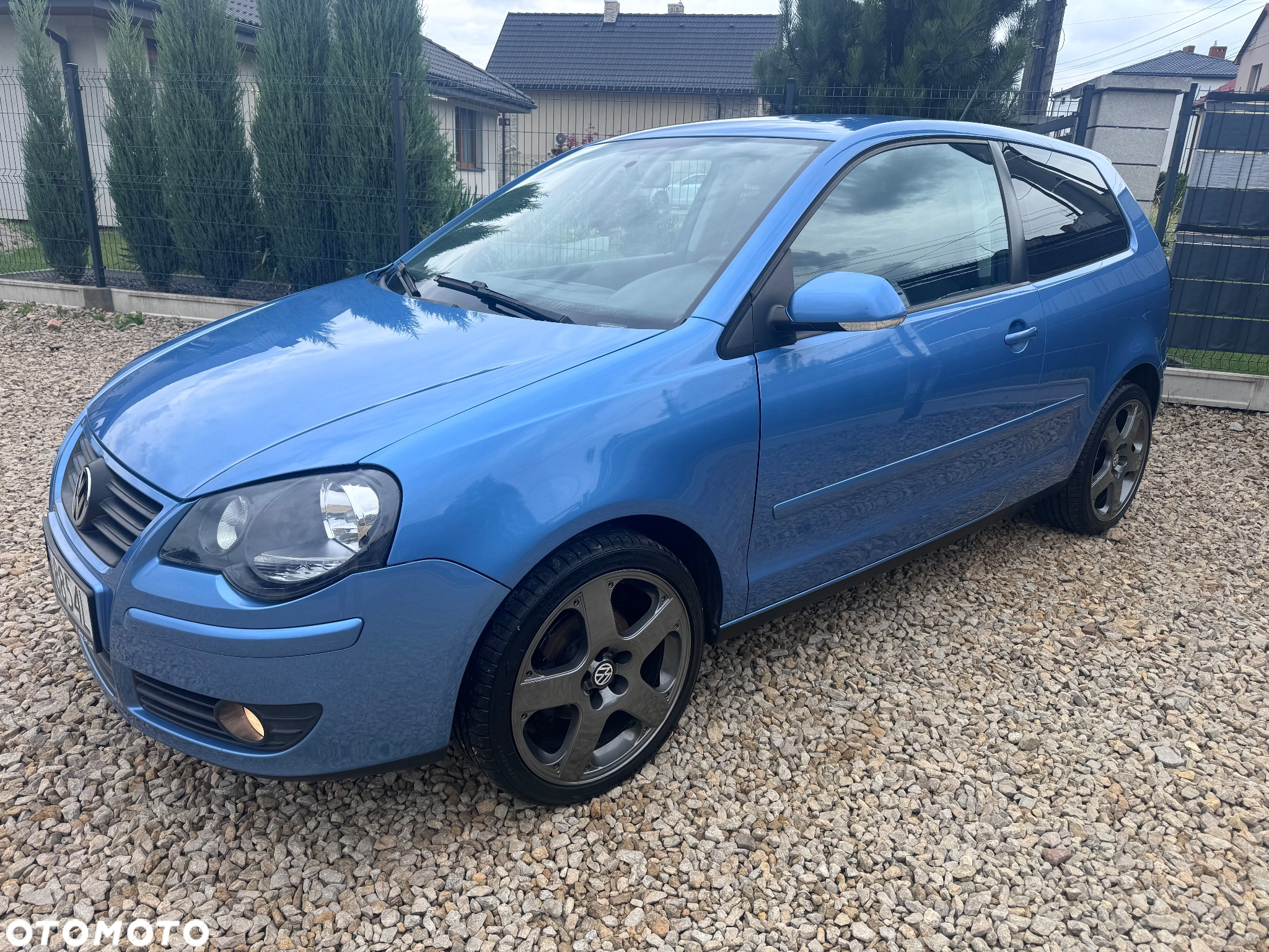 Volkswagen Polo - 2