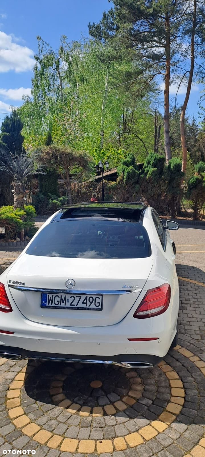 Mercedes-Benz Klasa E 220 d 4-Matic 9G-TRONIC - 8