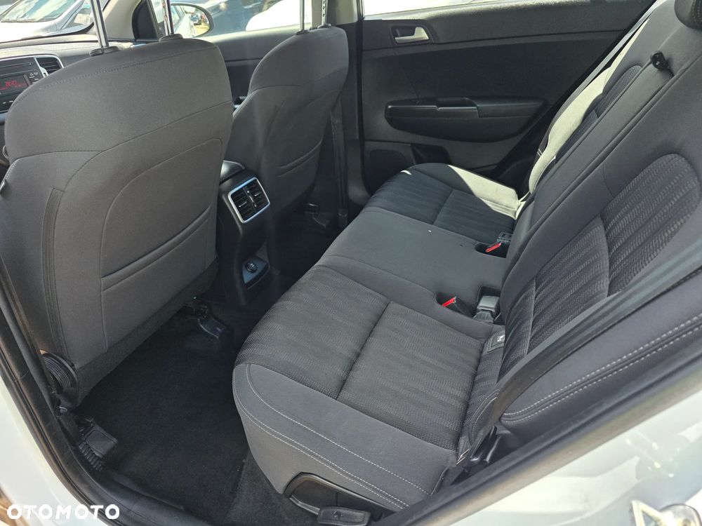 Kia Sportage 1.7 CRDI 2WD Edition 7 - 11