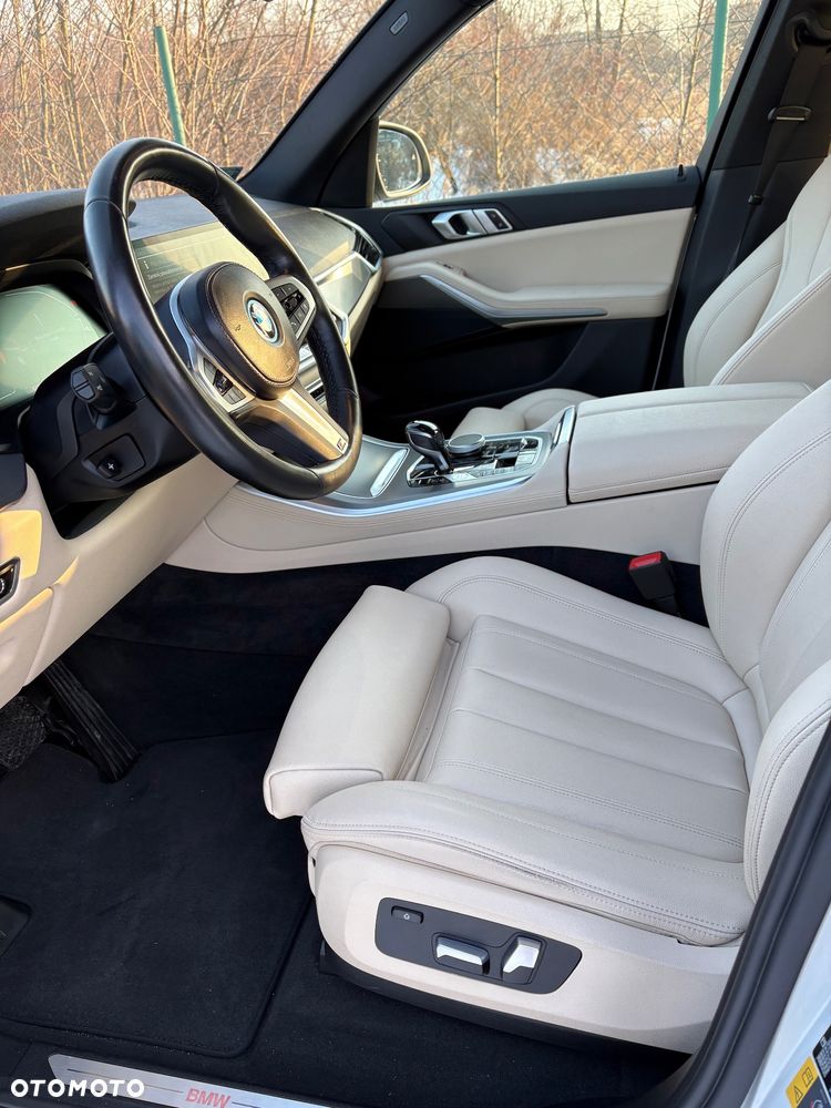 BMW X5 xDrive45e - 20