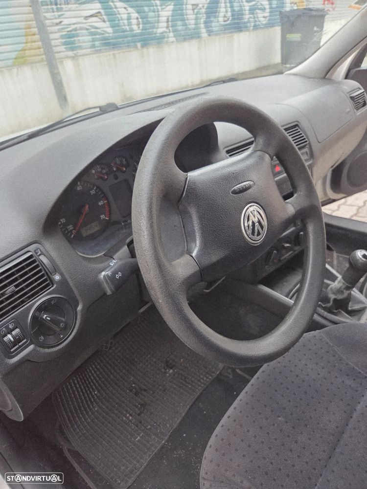 VW Golf 1.4i Confortline - 9