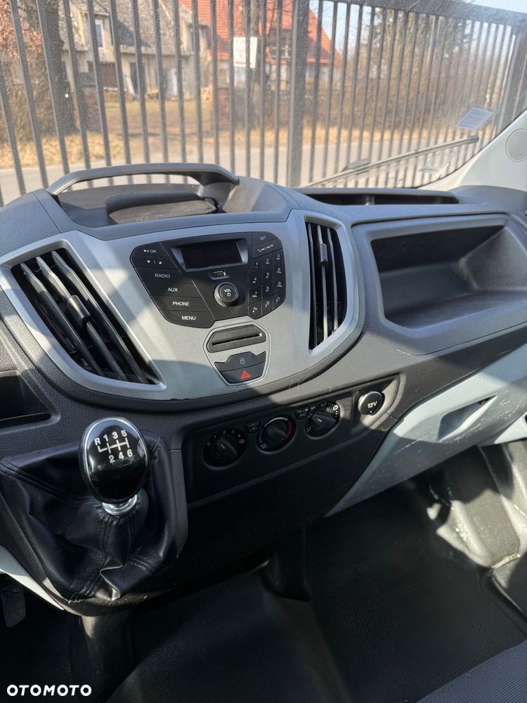 Ford Transit - 9
