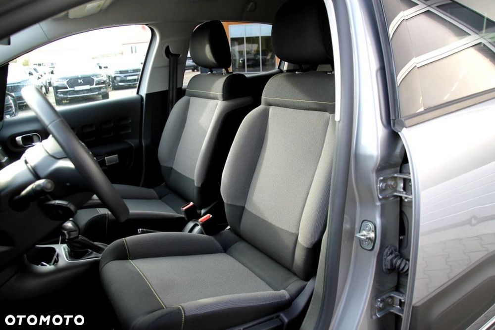 Citroën C3 1.2 PureTech Shine EAT6 - 23