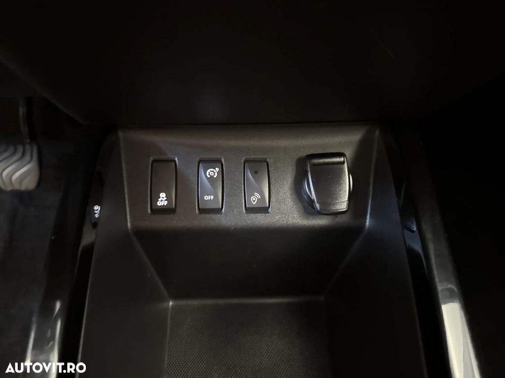 Dacia Spring - 17