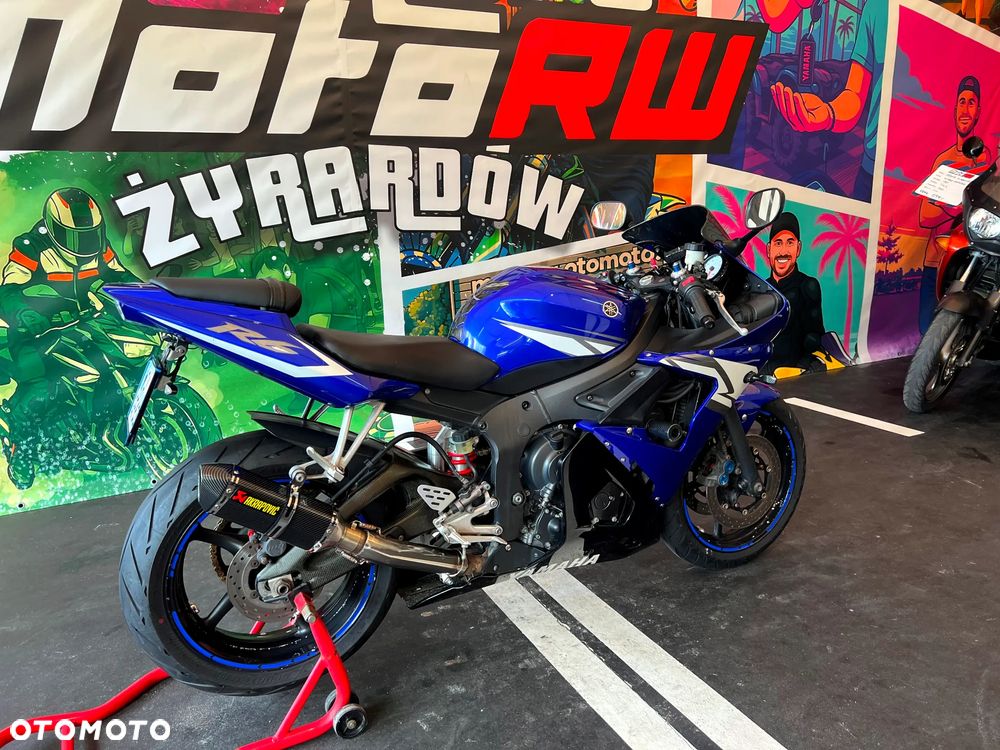 Yamaha R6 - 9