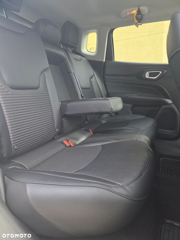Jeep Compass 1.5 T4 mHEV Limited FWD S&S DCT - 16