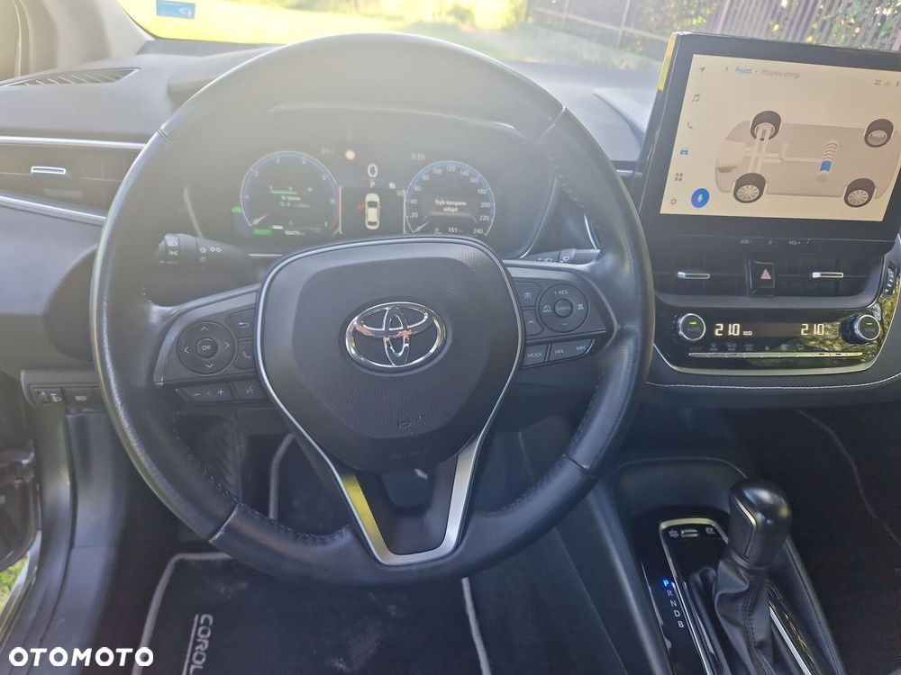 Toyota Corolla 1.8 Hybrid Comfort - 17