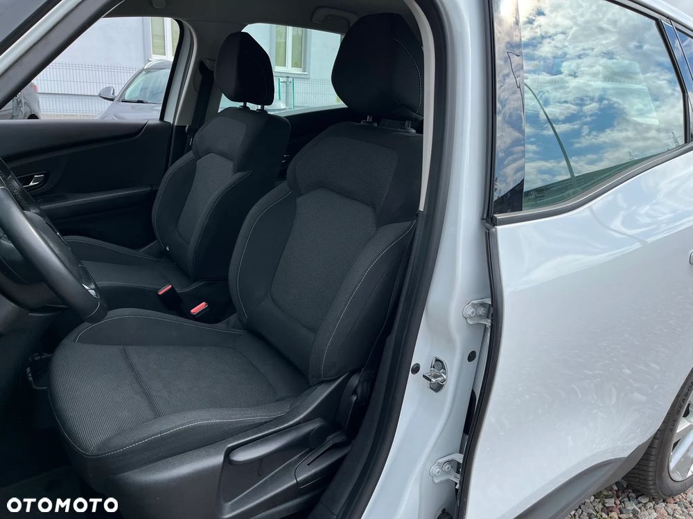 Renault Scenic - 17