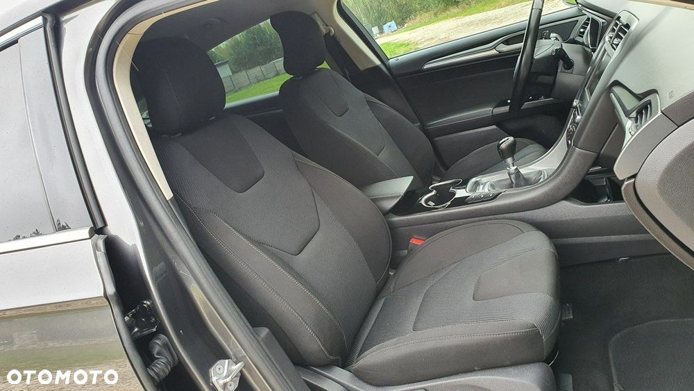 Ford Mondeo - 8