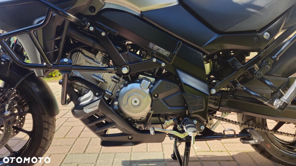Suzuki V-STROM - 27