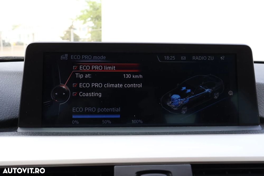 BMW Seria 3 320d Efficient Dynamic Edition Aut. - 27
