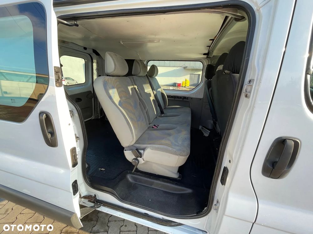 Opel Vivaro L1H1 2.7t - 10