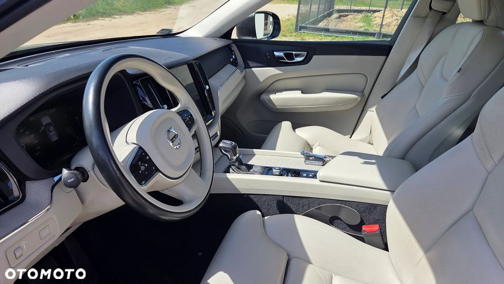 Volvo XC 60 - 3