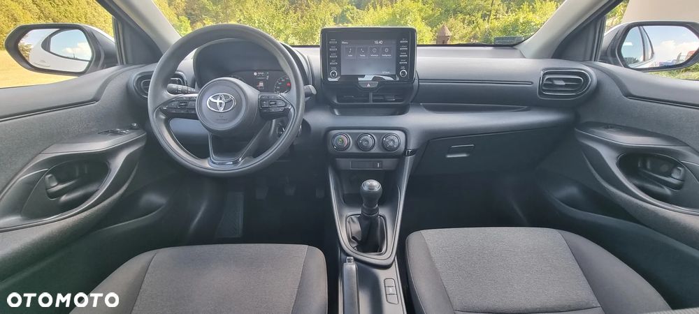 Toyota Yaris - 3