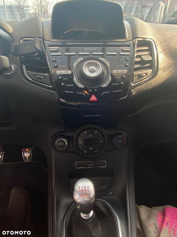 Ford Fiesta ST - 7