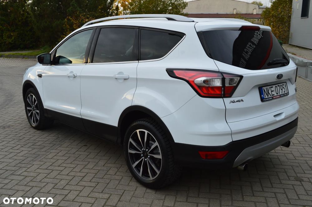 Ford Kuga 1.6 EcoBoost 2x4 Titanium - 7