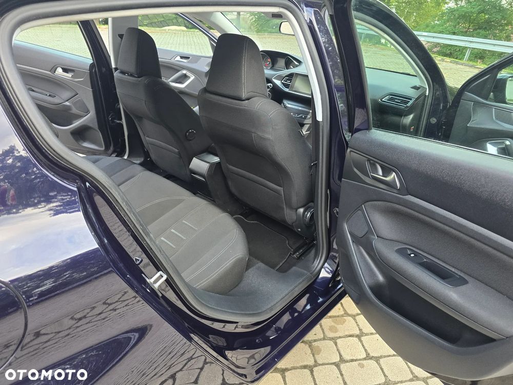 Peugeot 308 1.6 HDi Premium - 21