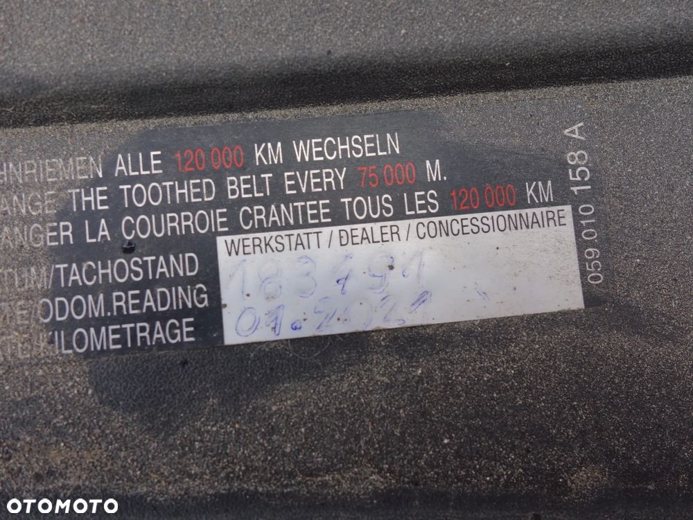 Volkswagen Caddy 2.0 TDI Comfortline - 23