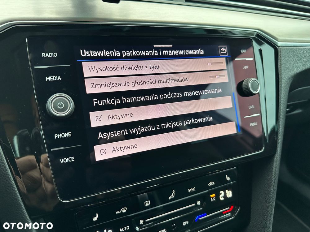 Volkswagen Passat 1.5 TSI EVO Elegance DSG - 27