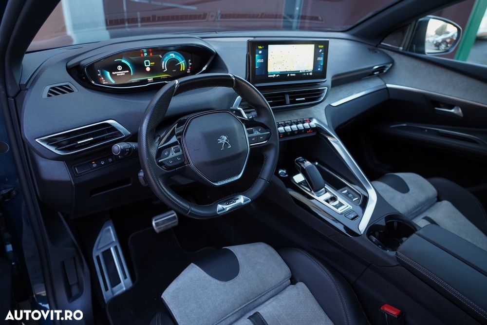Peugeot 3008 PHEV EAT8 4X4 GT Pack - 19