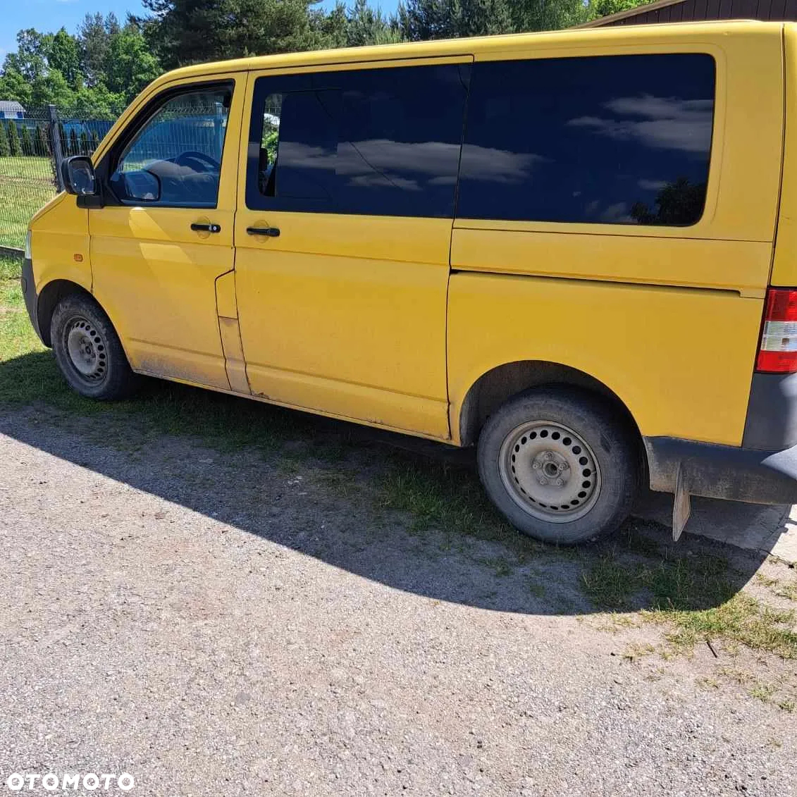 Volkswagen Transporter - 2