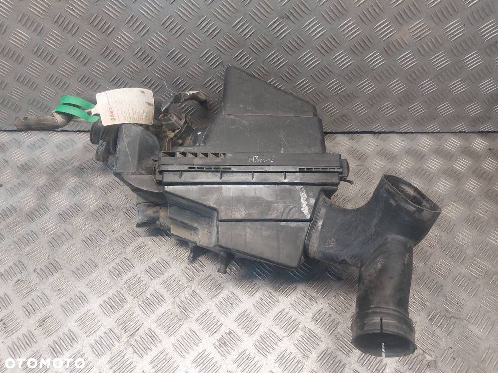 OBUDOWA FILTRA POWIETRZA NISSAN X-TRAIL I 2.0 16V - 2