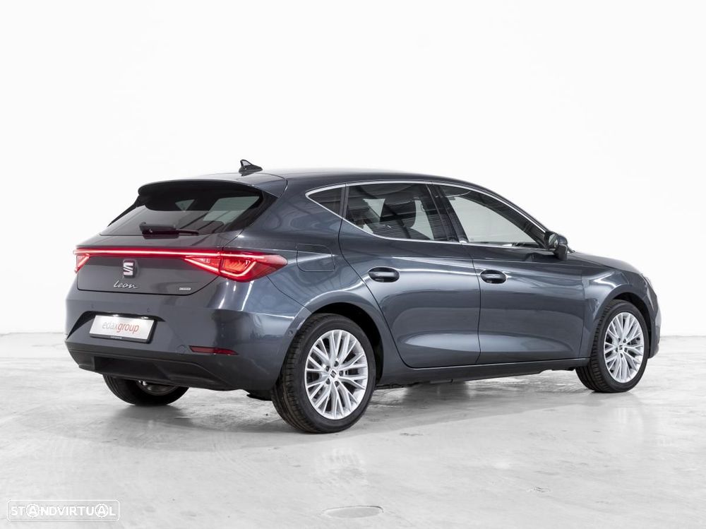 SEAT Leon 1.4 e-Hybrid Xcellence DSG - 4