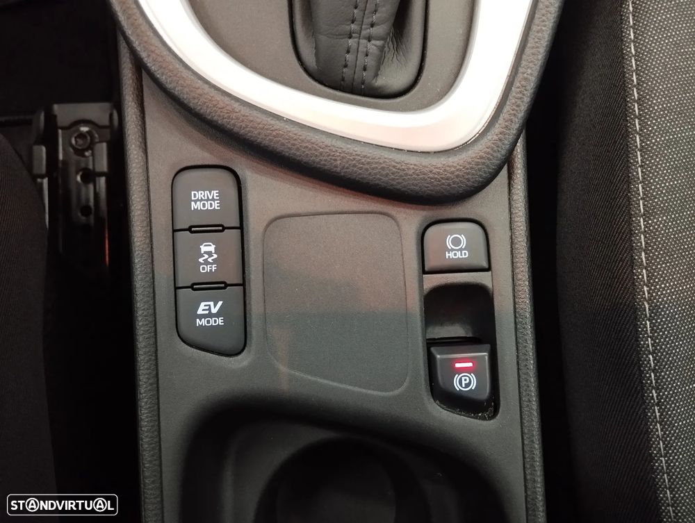 Toyota Yaris 1.5 HDF Comfort Plus - 28