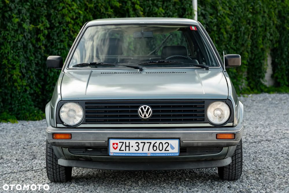 Volkswagen Golf - 5