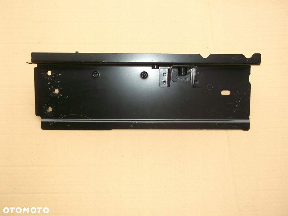 MERCEDES CLA W117 PODŁUŻNICA LEWA PRZÓD 2466202334 - 2