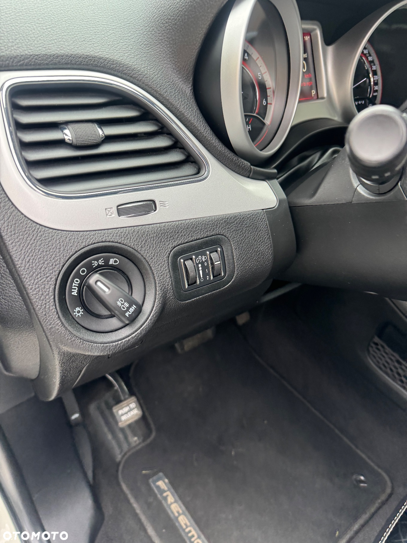 Fiat Freemont 2.0 Multijet 16V DPF Automatik Allrad Lounge - 20