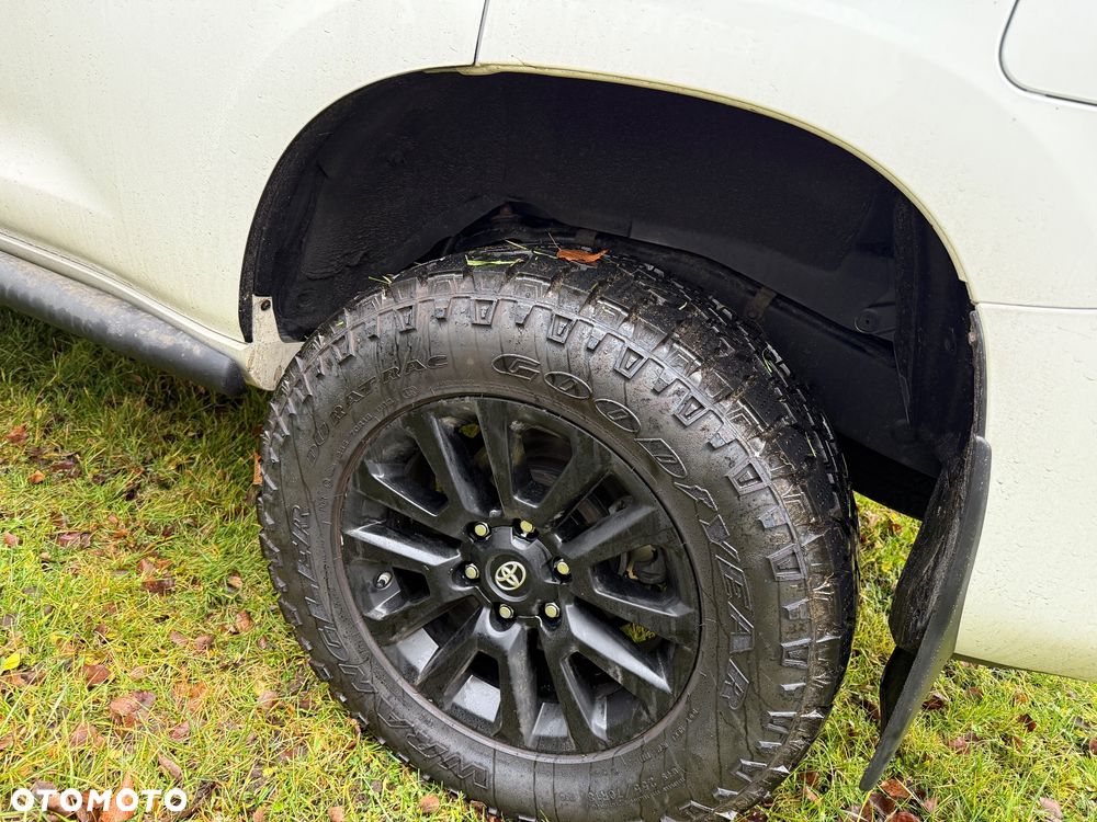 Toyota Land Cruiser 2.8 D-4D Automatik Executive - 8