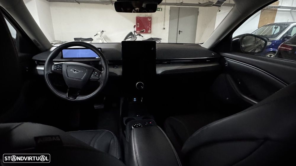 Ford Mustang Mach-E Alargada - 12