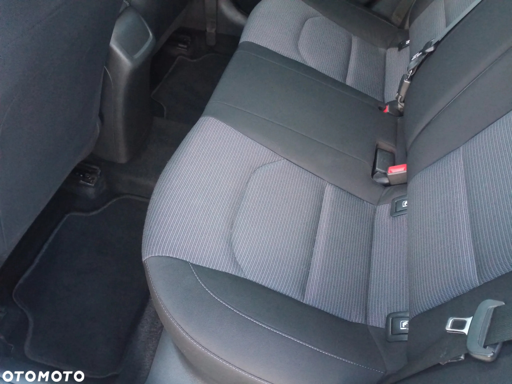 Hyundai i30 1.4 Comfort - 34