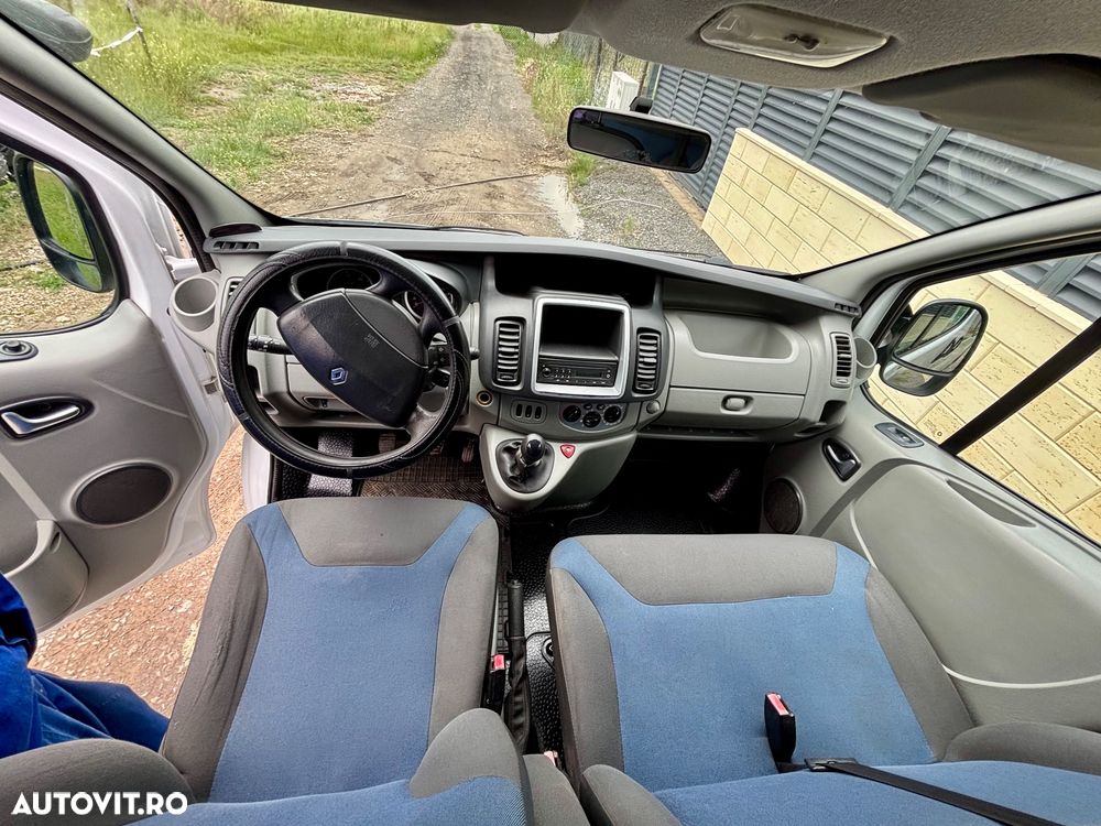 Renault Trafic Grand Passenger L2H1 Authentique - 13