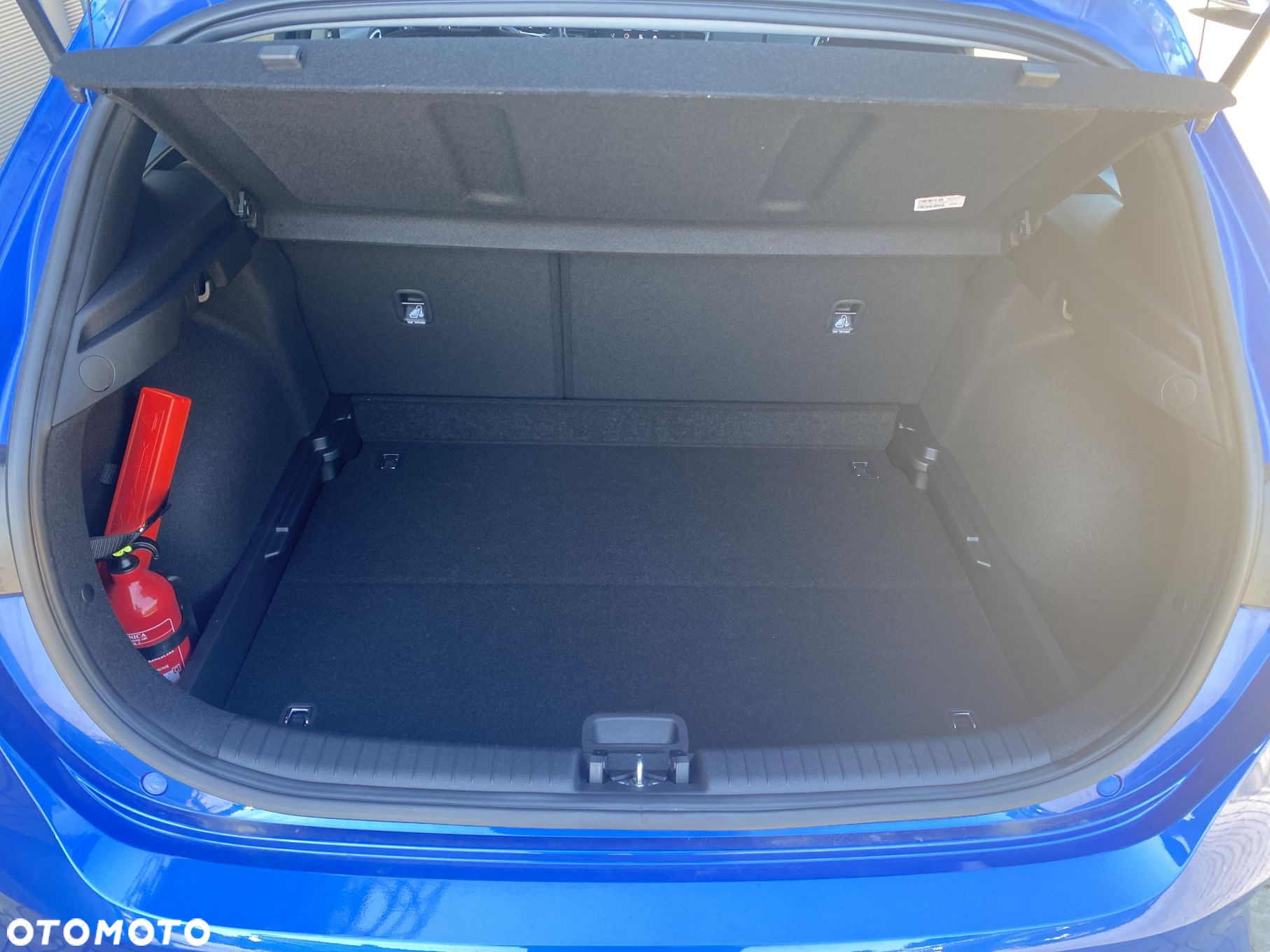 Kia Ceed - 11