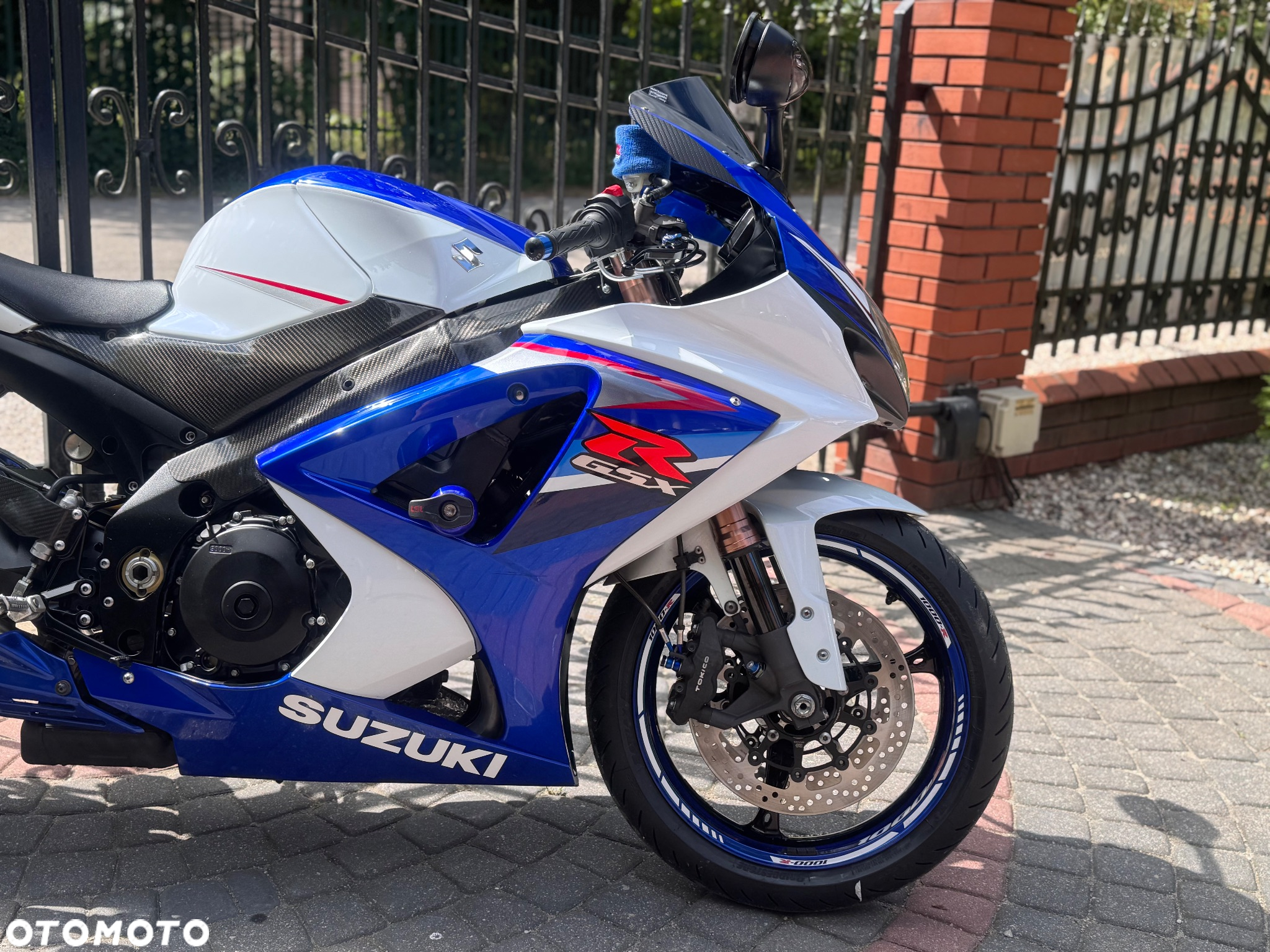 Suzuki GSX-R - 10