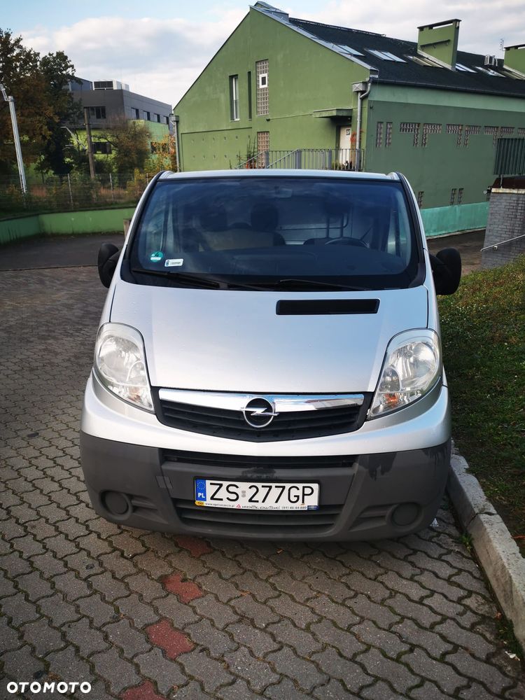 Opel VIVARO LONG - 2
